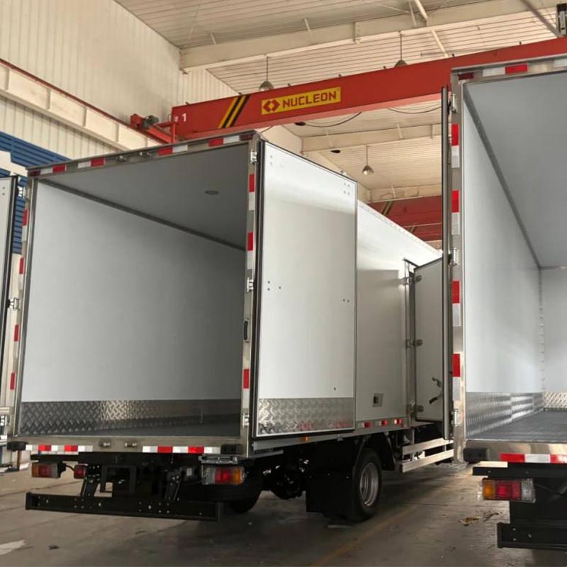 Kako PU Core Dry Truck Body povečuje učinkovitost sodobnega transporta?